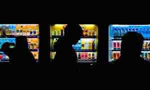 vending machine for electronics
